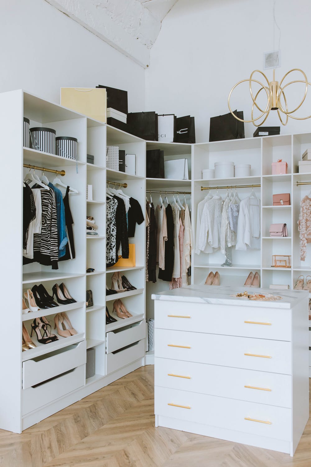 Closet Organization Tips